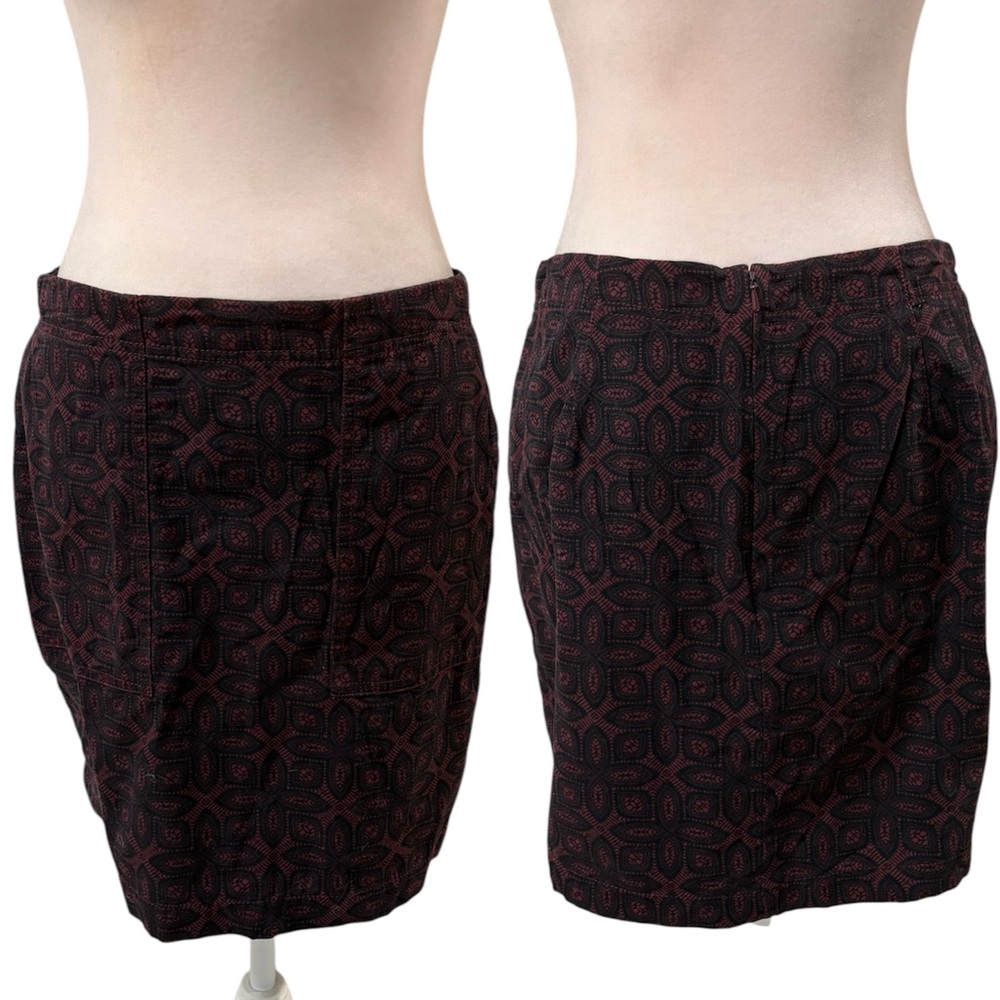 Banana Republic Red & Black Zip Back Lined Mini Skirt with Side Pockets Size 4